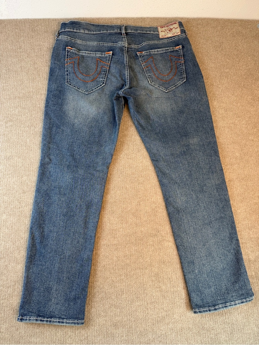 True Religion Men's Ricky Straight Relaxed Slim Jeans Thick Stitch Logo